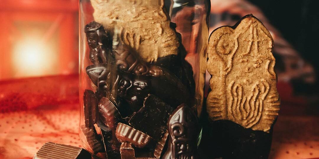 Pot-St-Nic-2 Bocal contenant des chocolats de Saint-Nicolas Nao